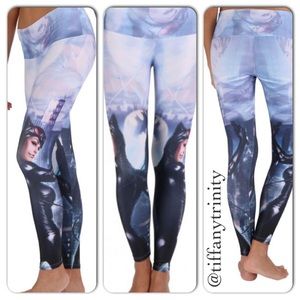 NWT Cat Woman Leggings